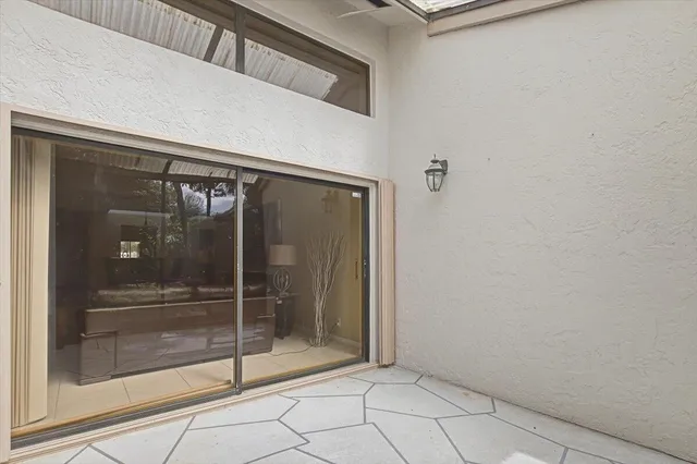  Unit 19 photo 29