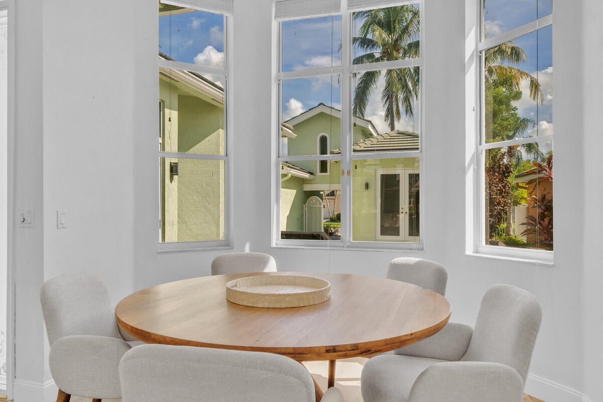 Residence photo 9