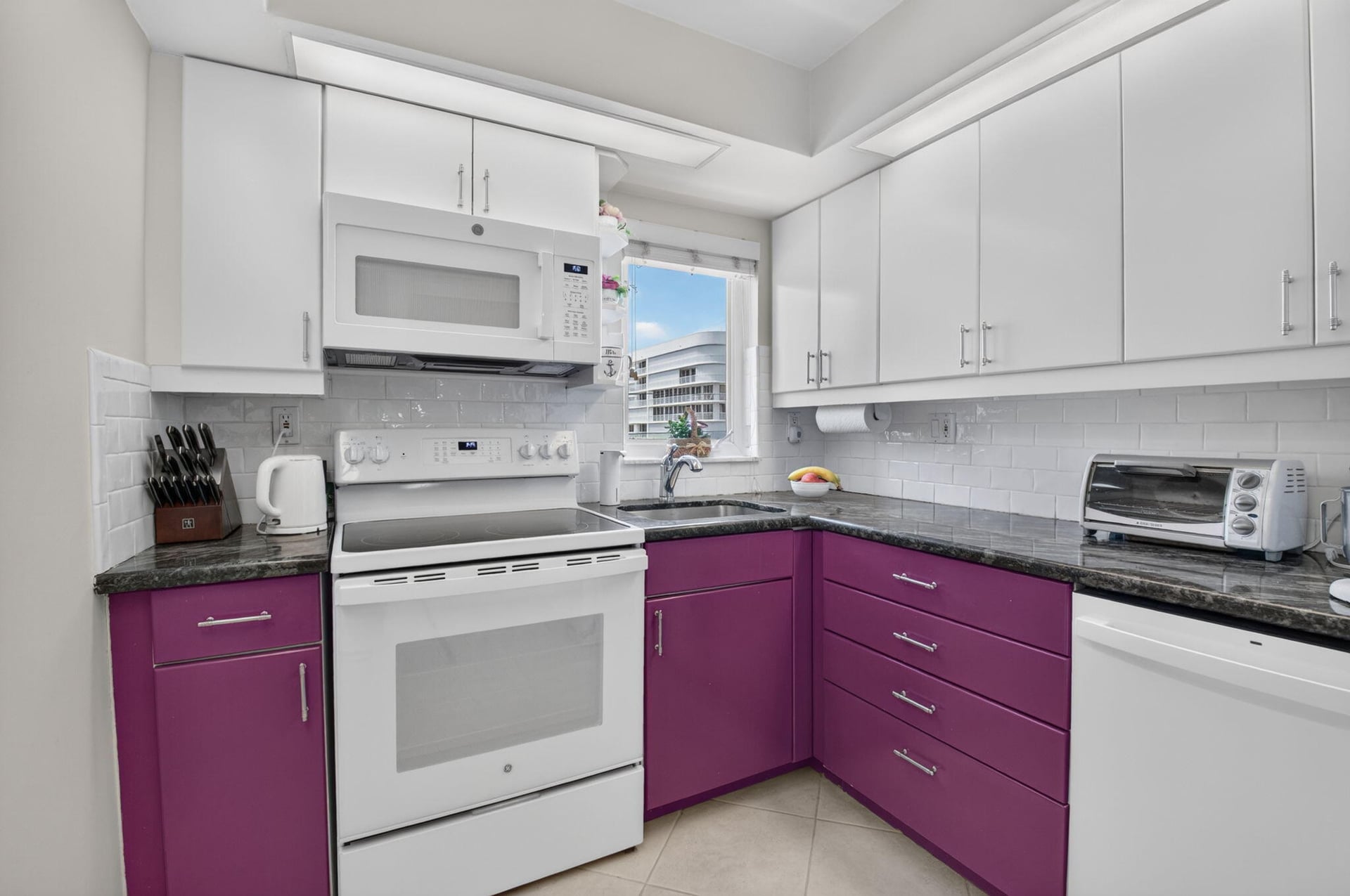 Unit 302 photo 13