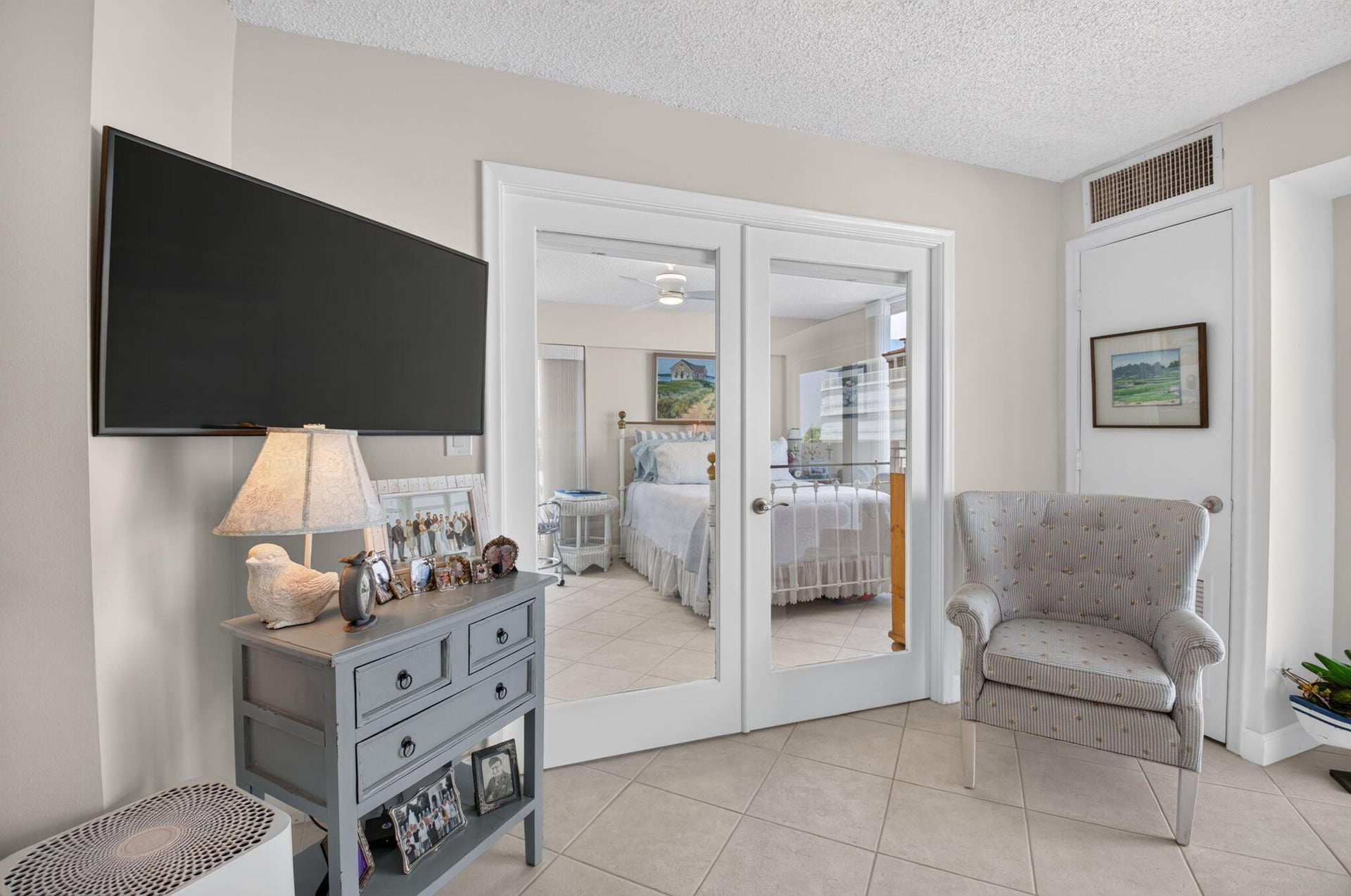 Unit 302 photo 21