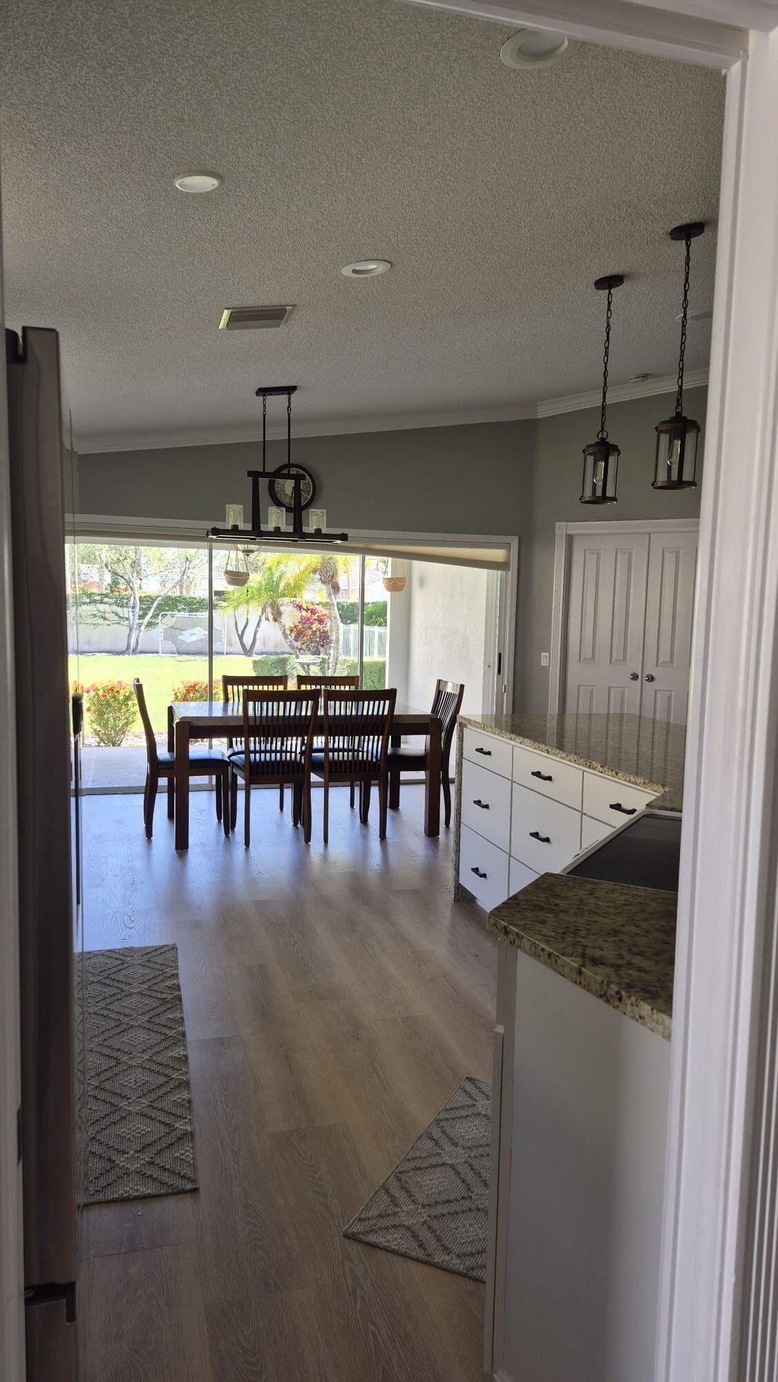 Residence photo 20