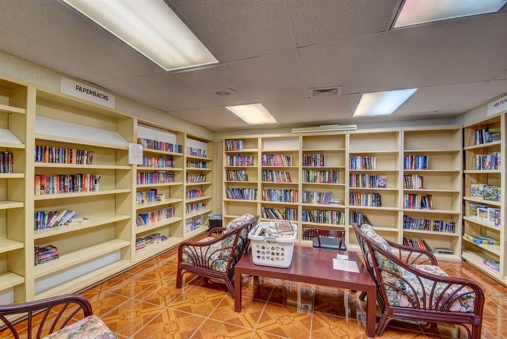 Residence photo 53