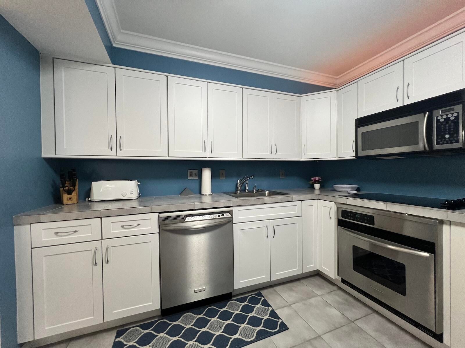 Barclay Condo Unit 315 photo 11