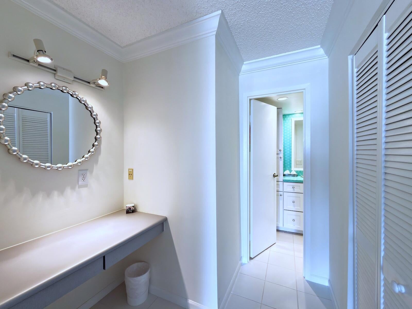 Barclay Condo Unit 315 photo 26