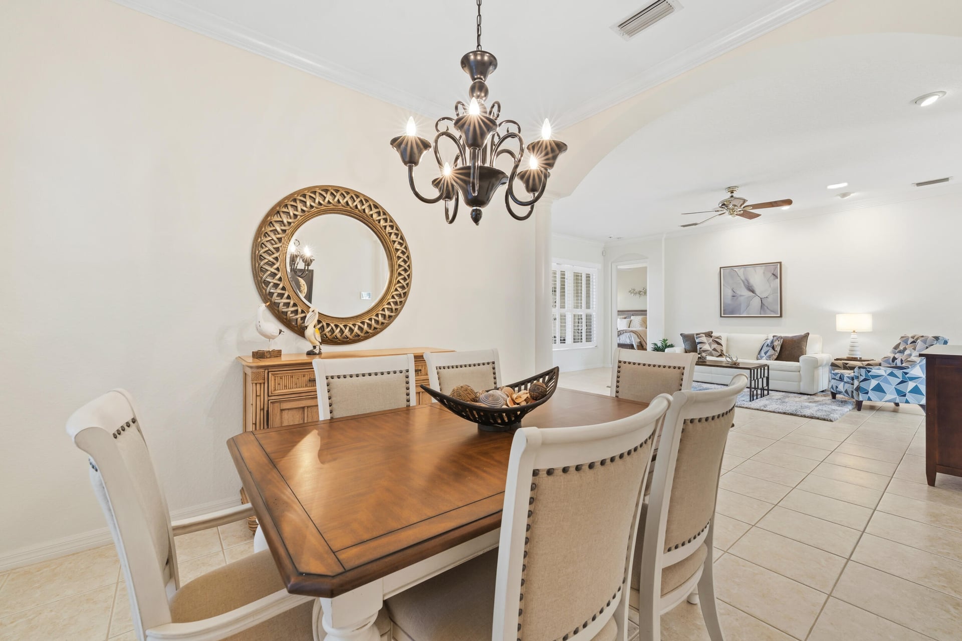 Monarch Country Club Residence photo 8