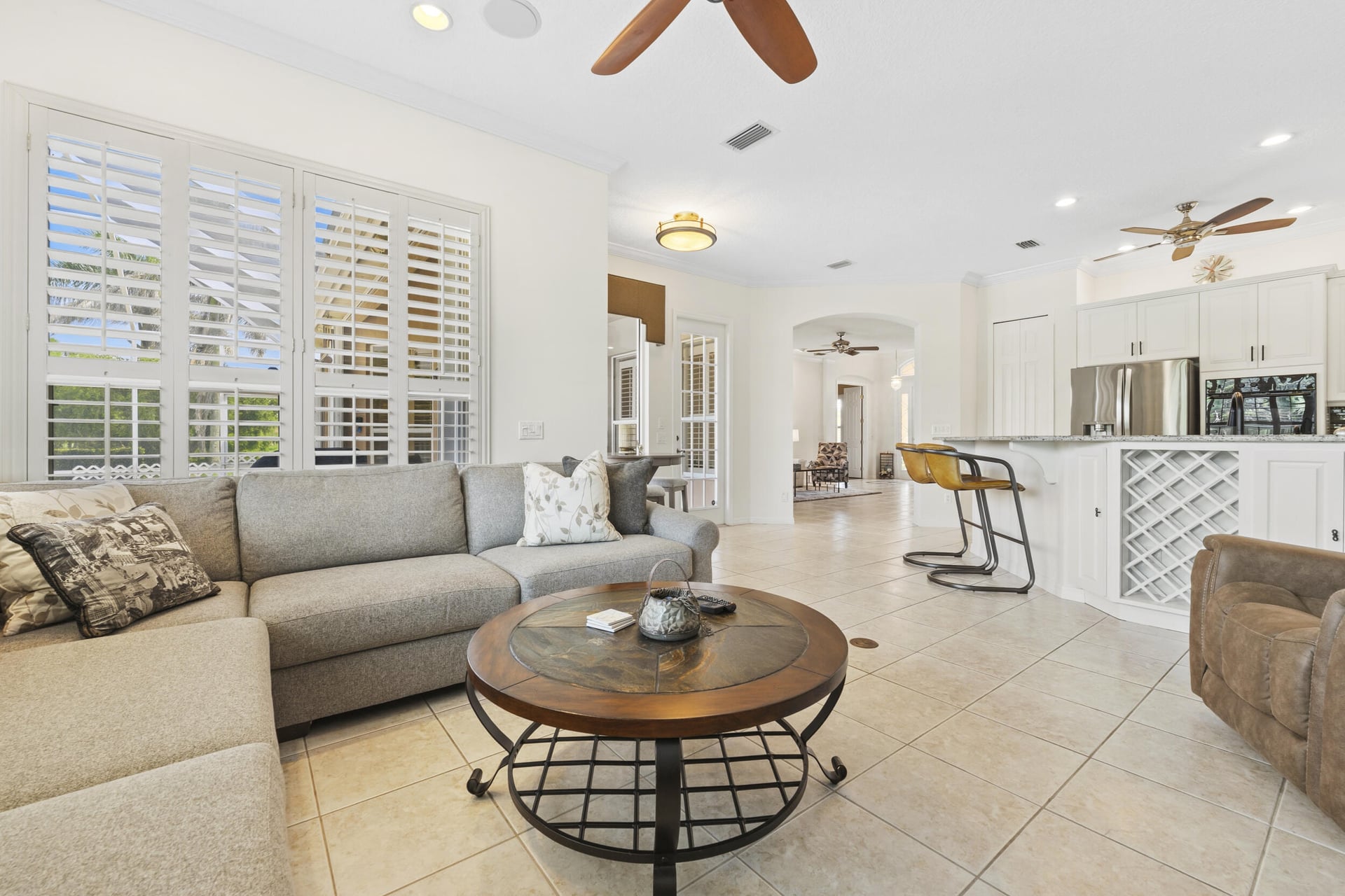 Monarch Country Club Residence photo 12