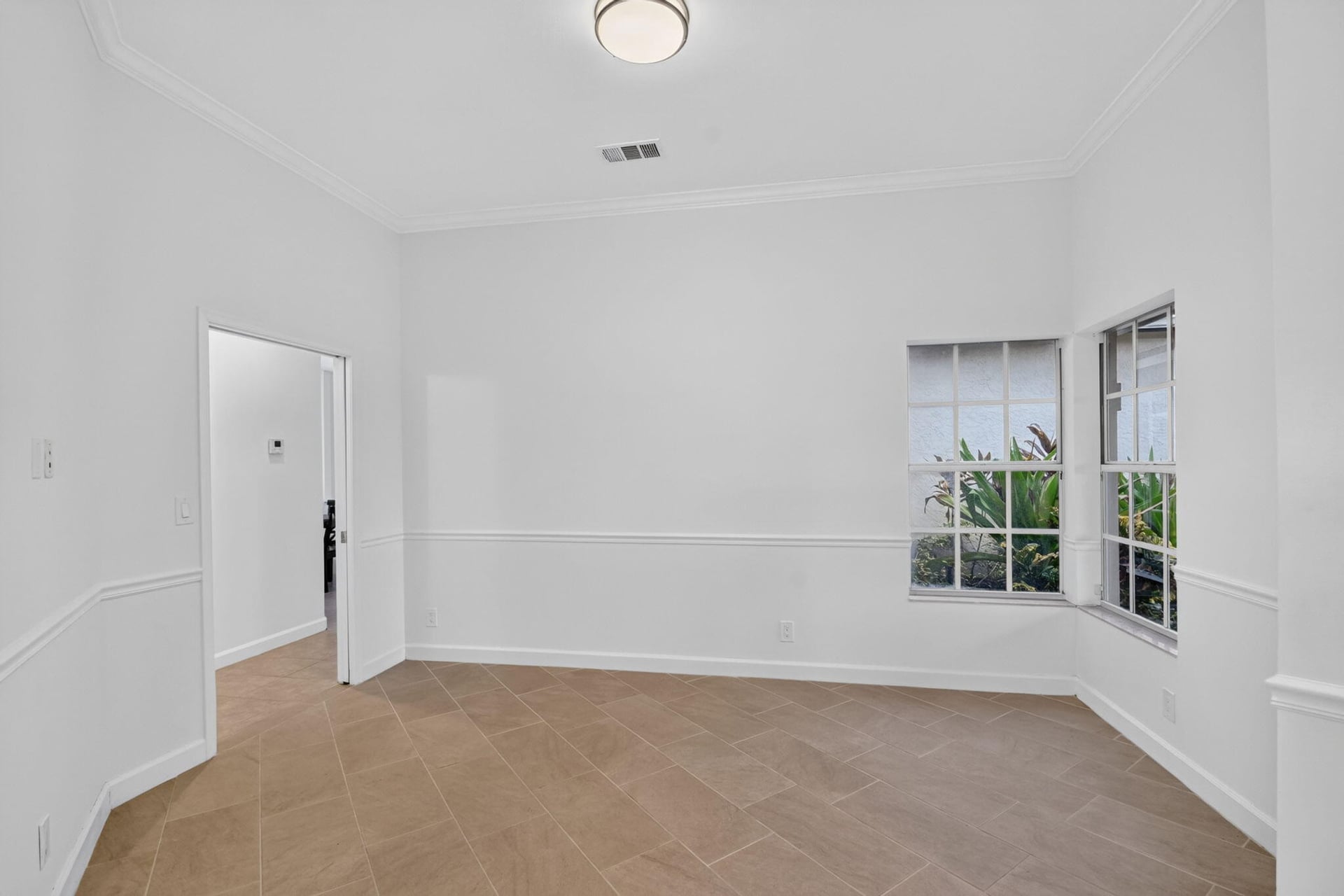 Residence photo 12