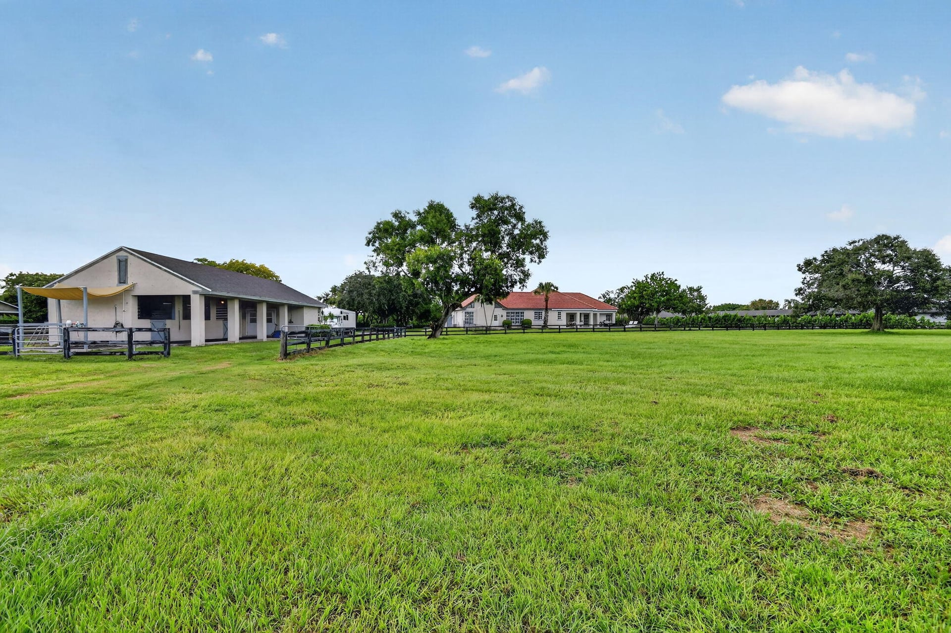 Residence photo 34