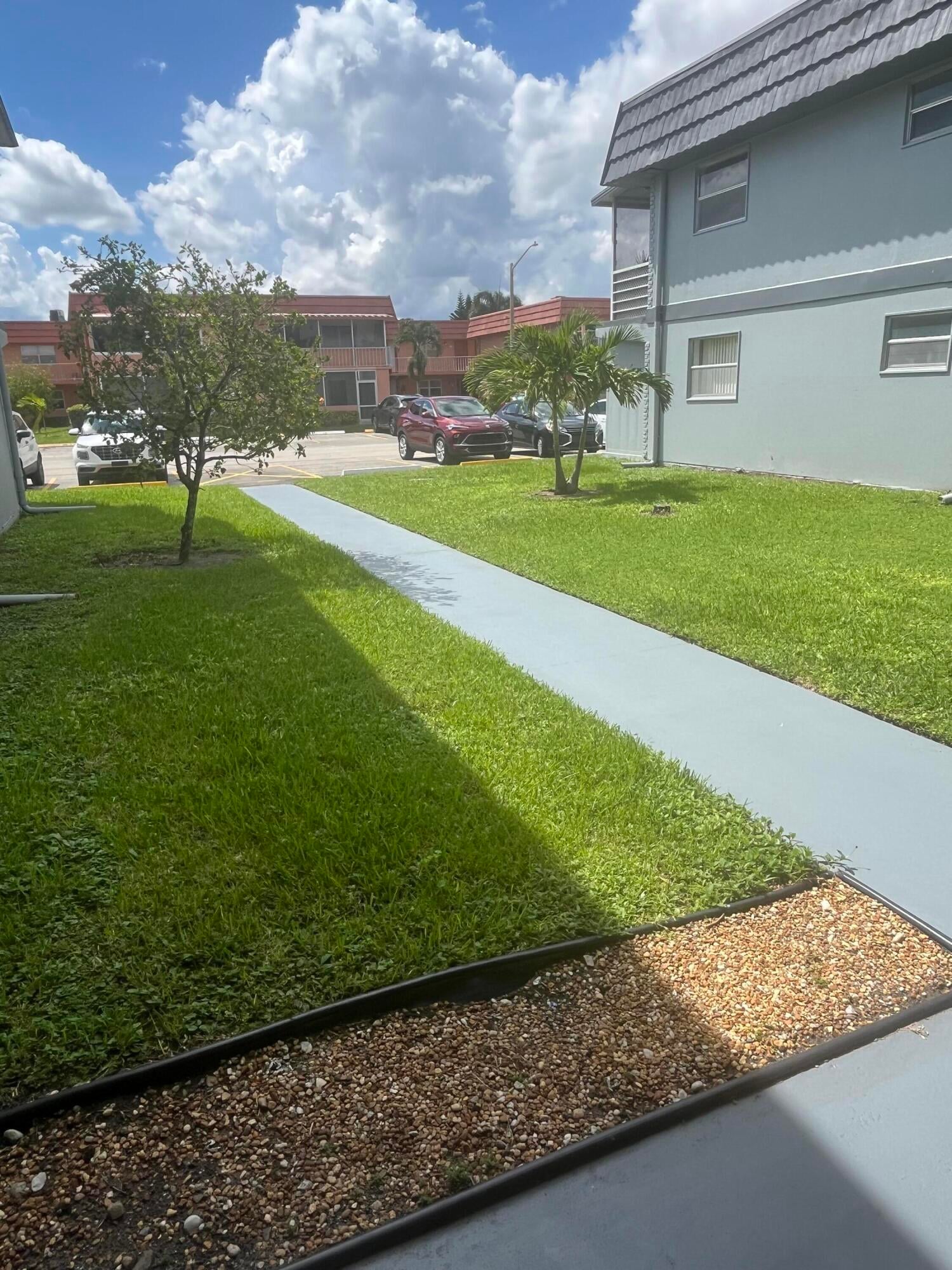  Residence photo 24