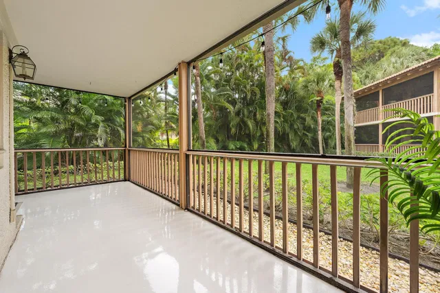 PGA National Palm Beach Gardens Residence photo 17