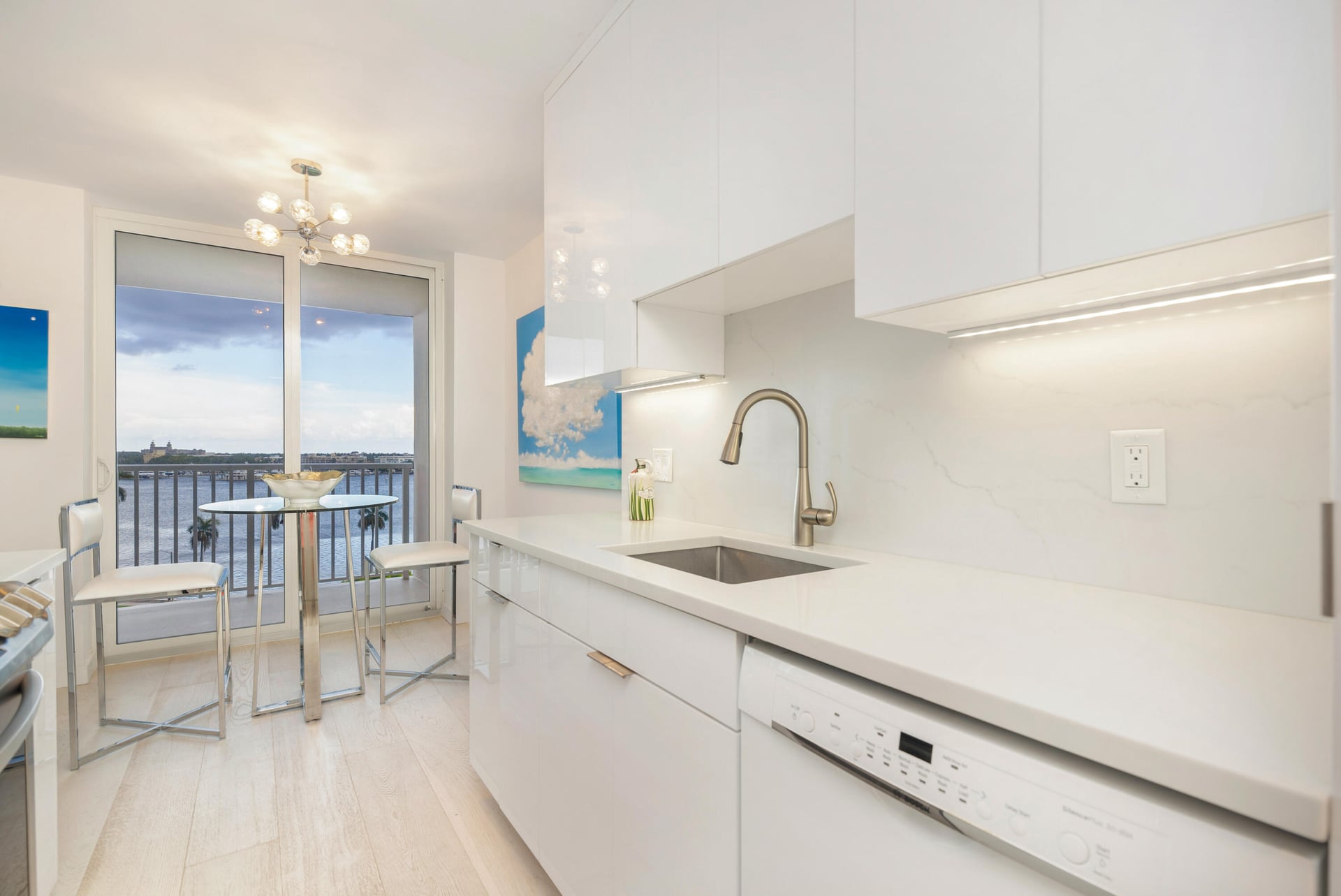 Downtown West Palm Beach Unit 906 photo 32
