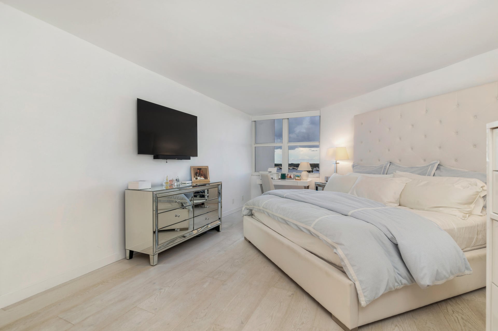 Downtown West Palm Beach Unit 906 photo 37