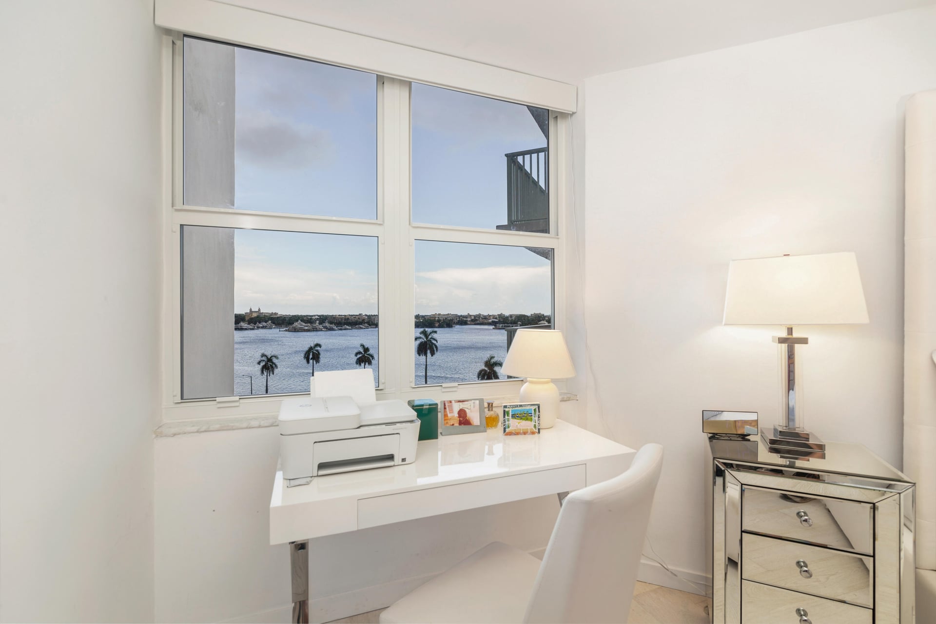 Downtown West Palm Beach Unit 906 photo 38