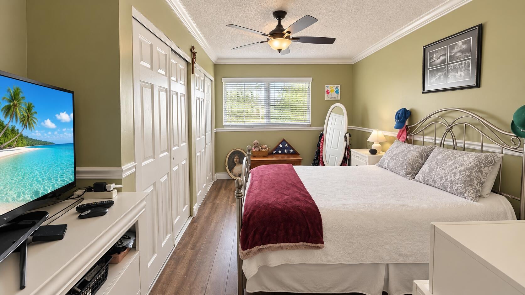 Unit 103 photo 10
