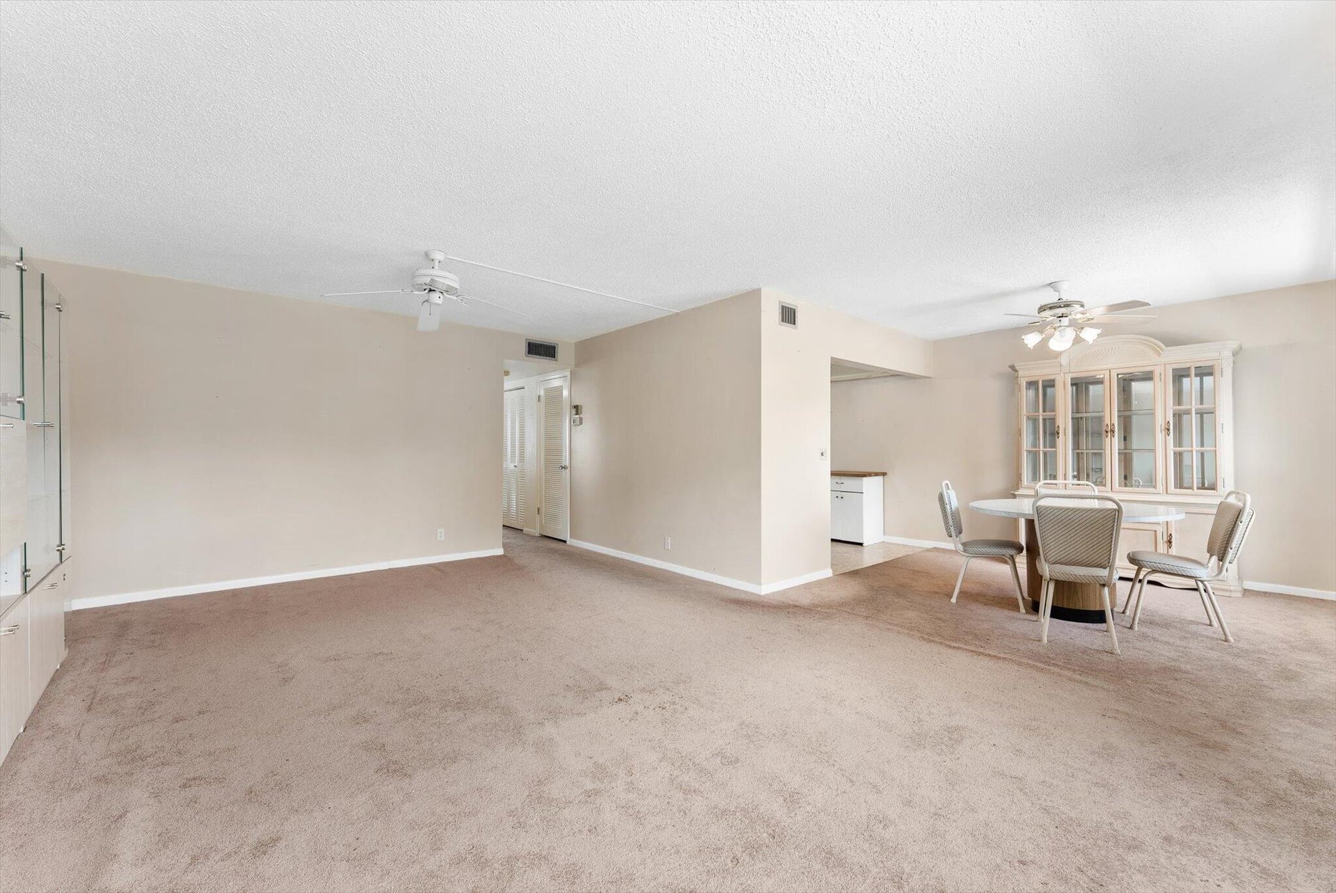 Residence photo 8