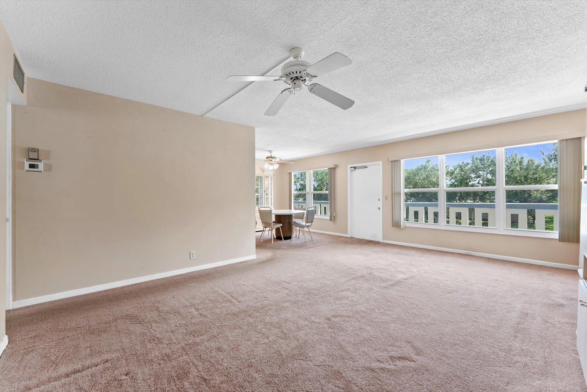 Residence photo 9