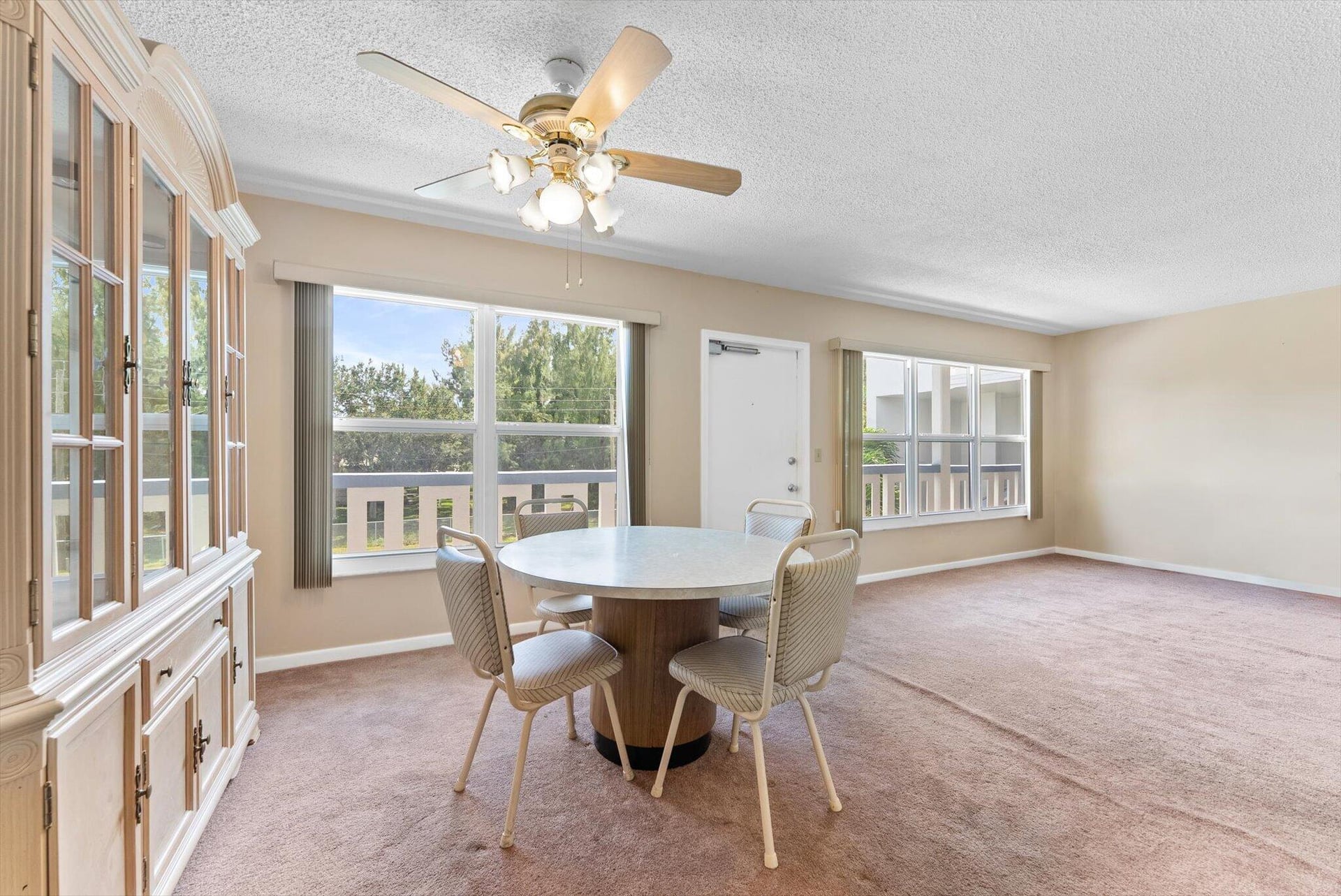 Residence photo 11