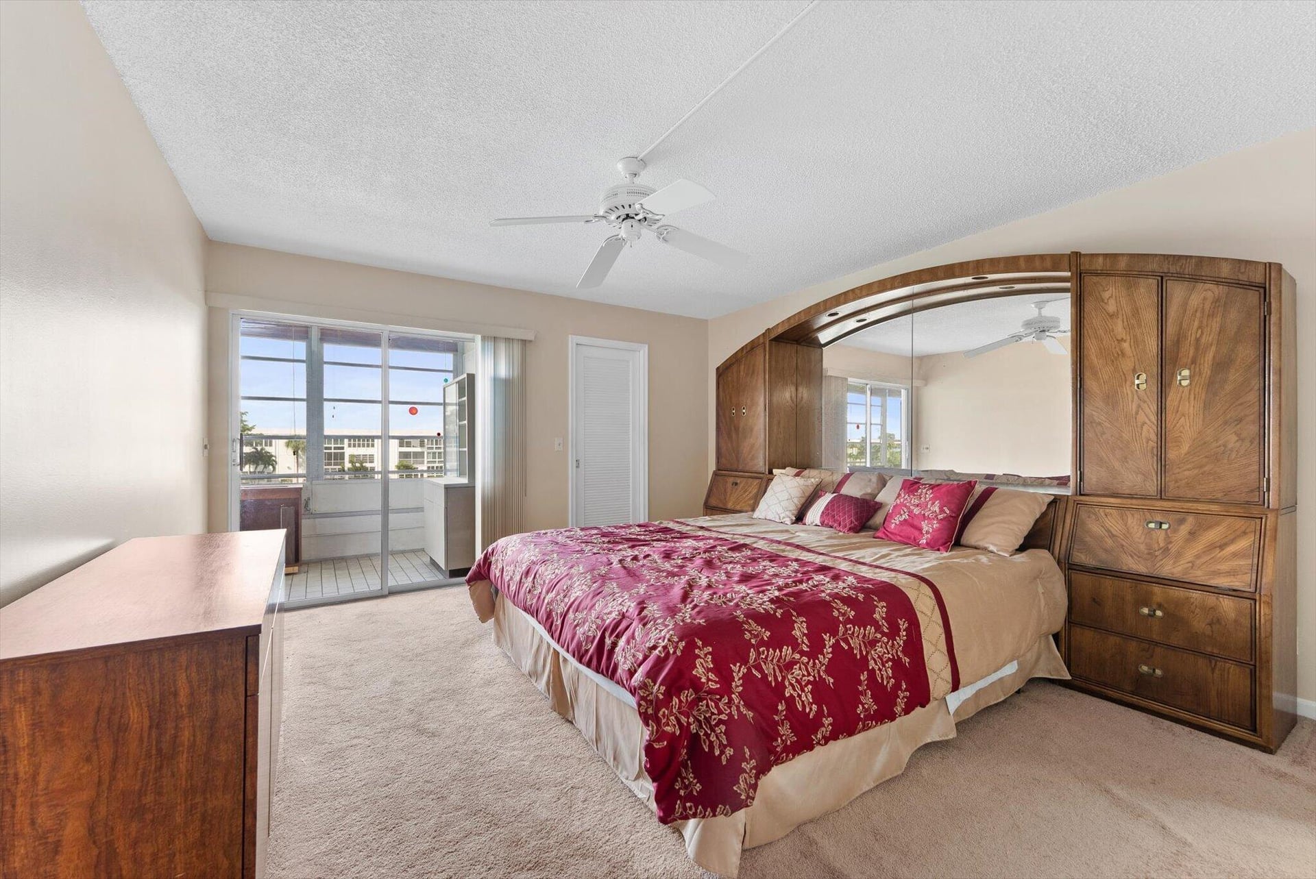 Residence photo 14