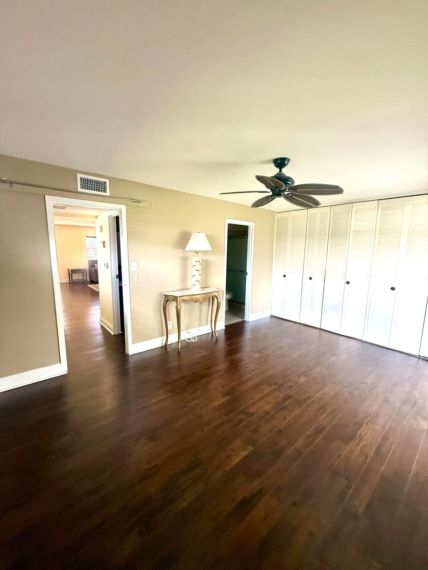  Residence photo 13