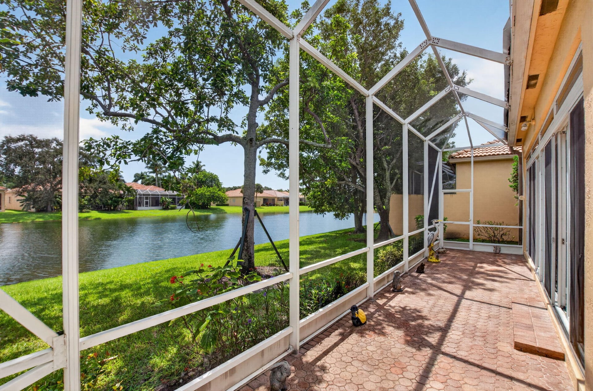 Residence photo 38