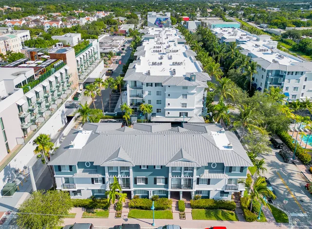 Pineapple Grove Village Condominiums Unit 315 photo 23