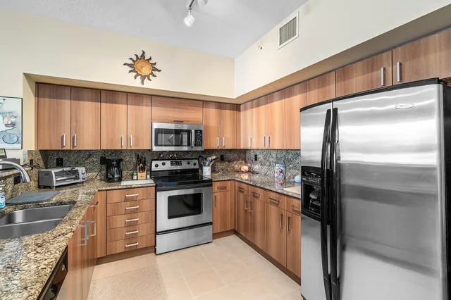 Pineapple Grove Village Condominiums Unit 315 photo 25
