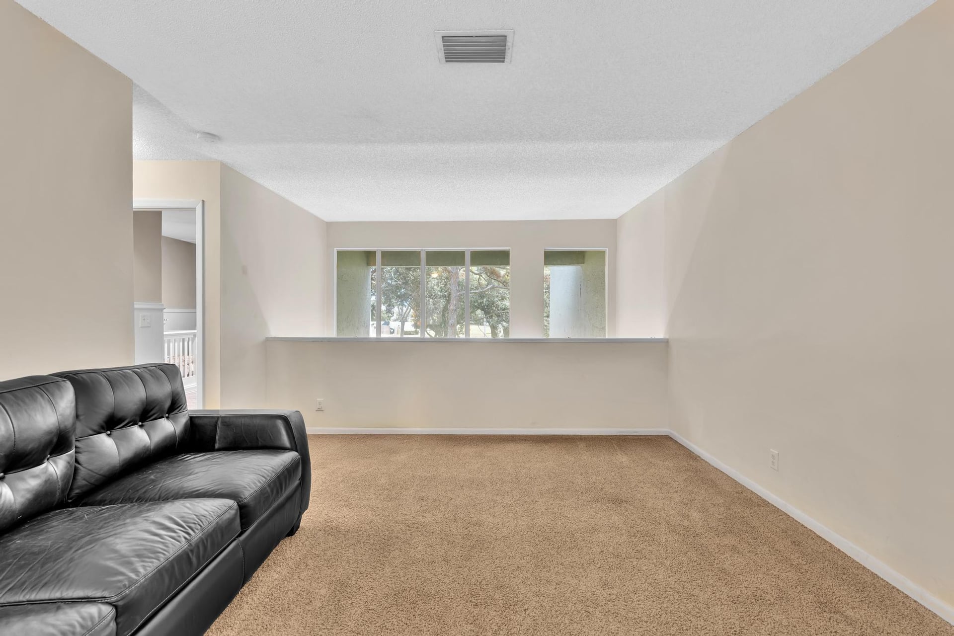 Unit C photo 24