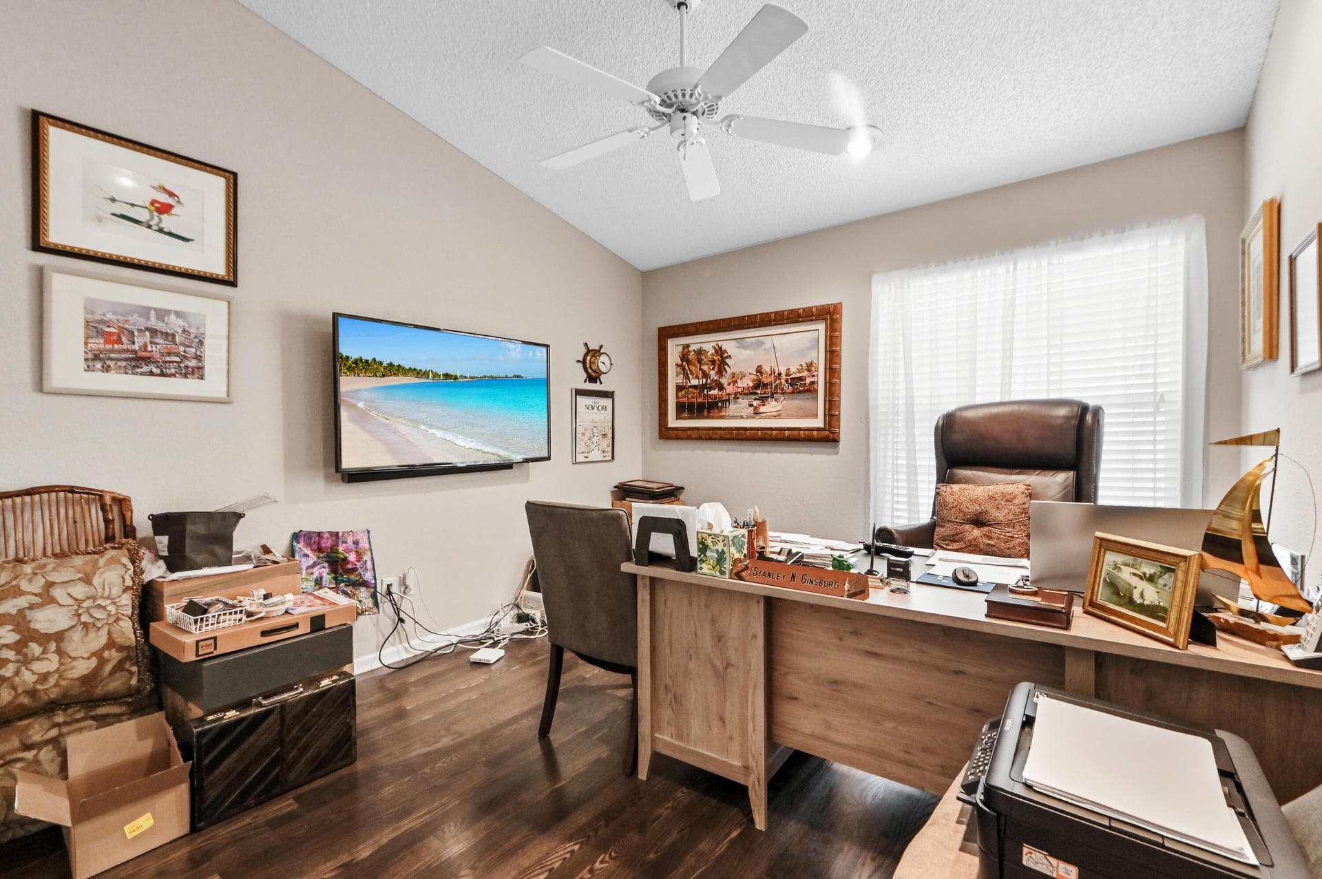 Residence photo 17