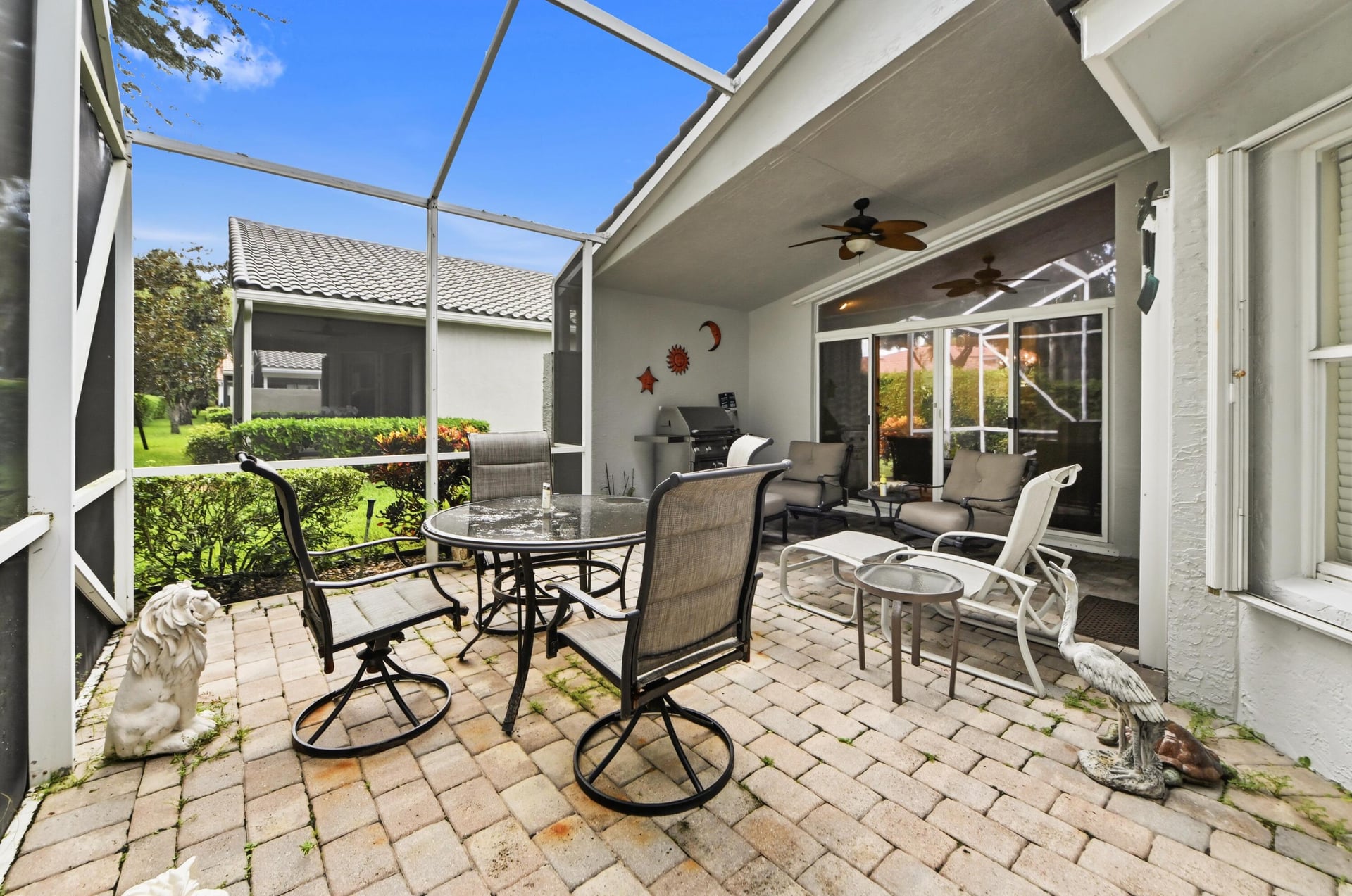 Residence photo 24