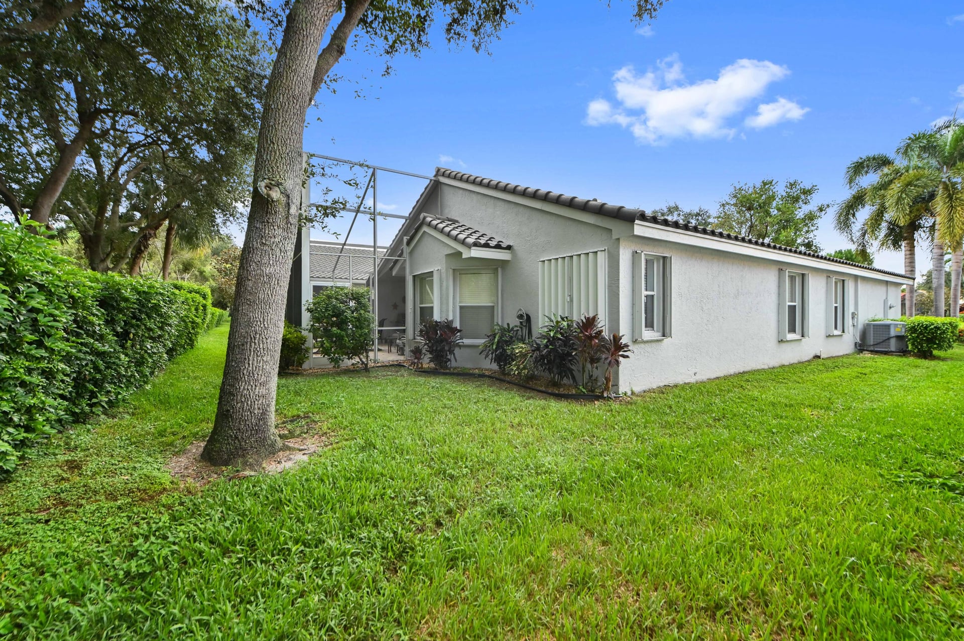 Residence photo 26