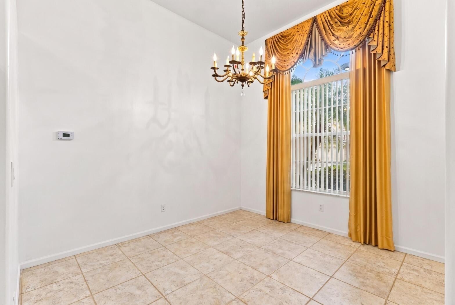  Residence photo 22