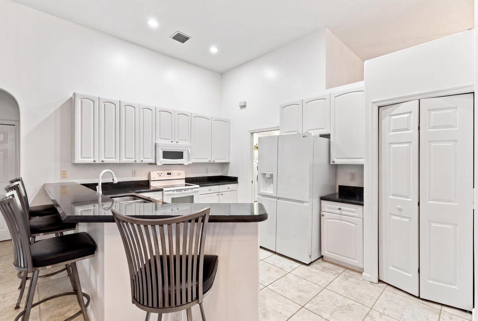  Residence photo 29