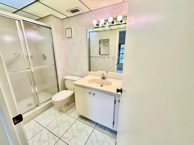 Residence photo 26