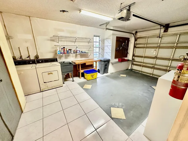 Residence photo 30