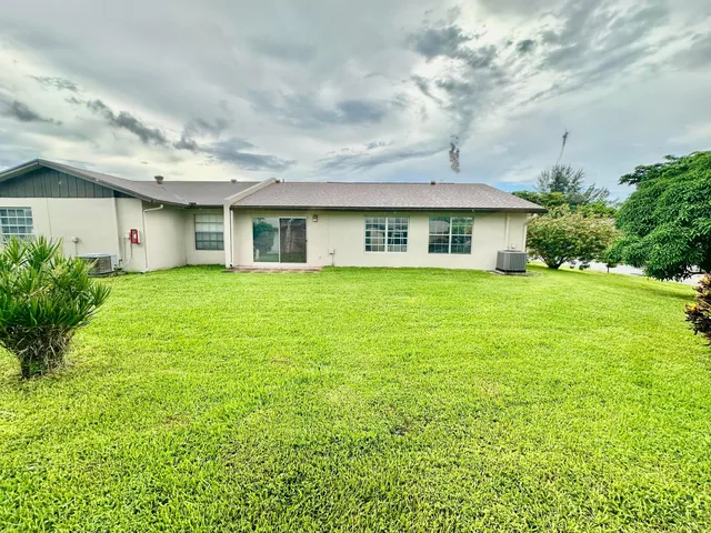 Residence photo 35