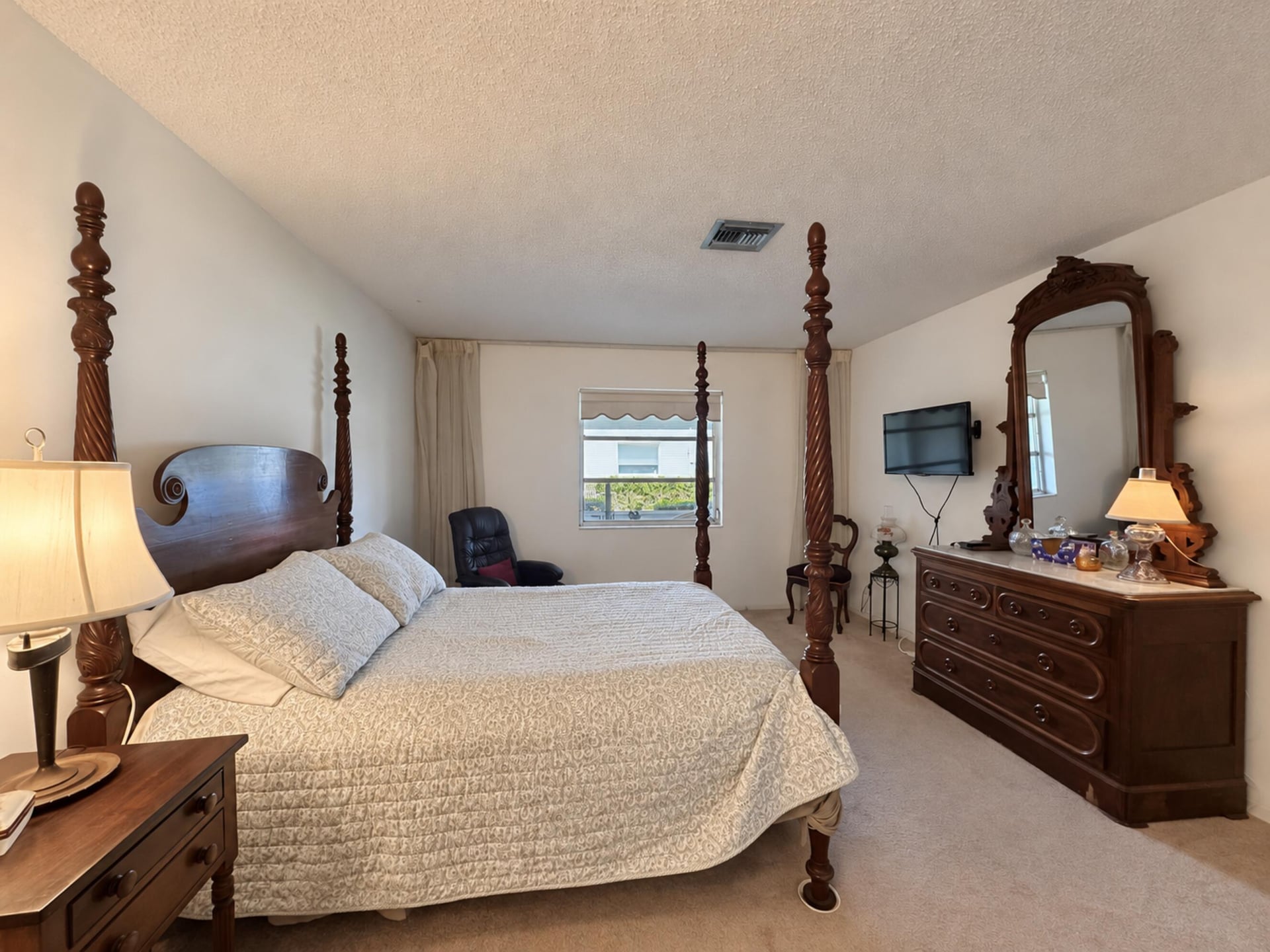 Unit 36-C photo 6
