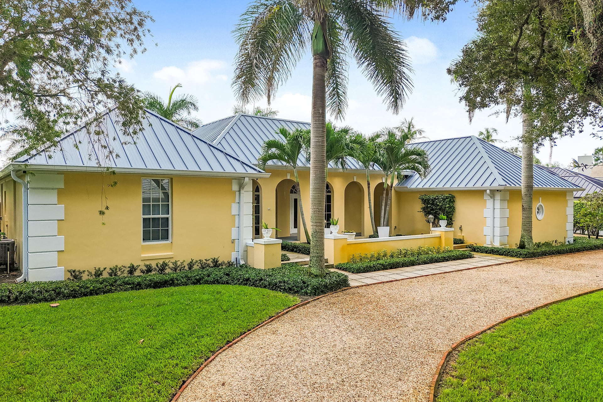 Heritage Oaks Residence photo 2