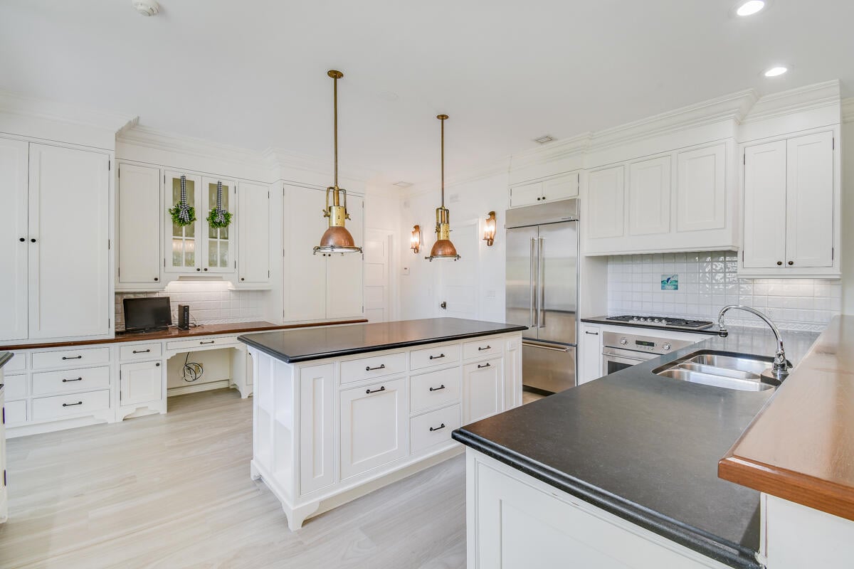 Heritage Oaks Residence photo 30