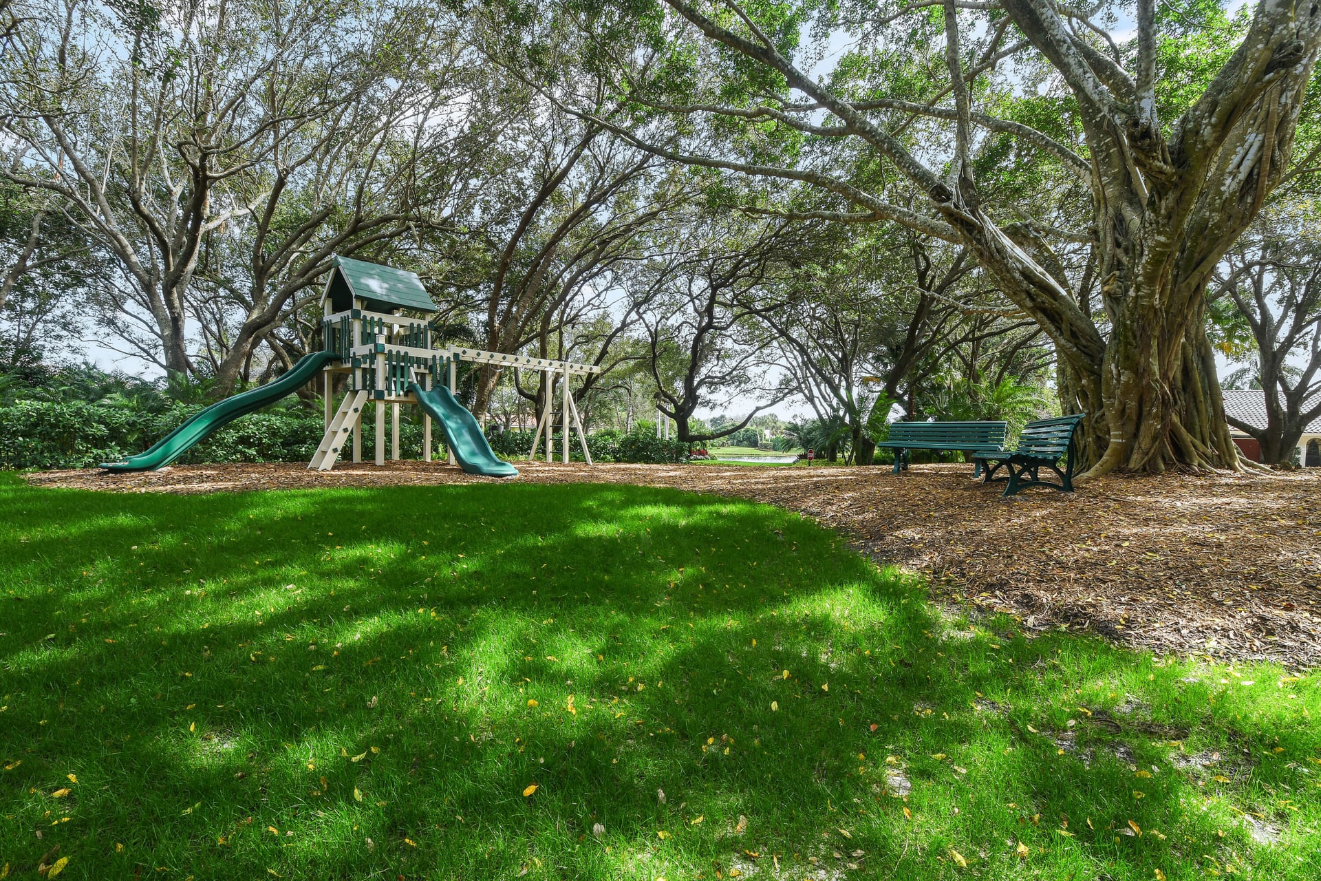 Heritage Oaks Residence photo 60