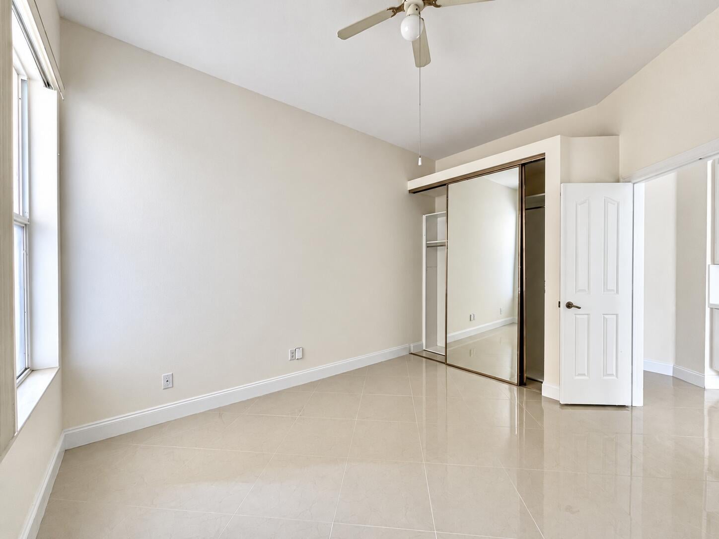 Residence photo 27