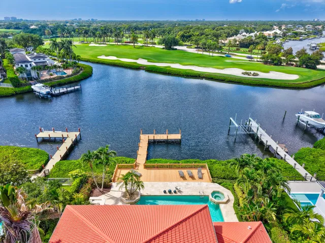 Admirals Cove Residence photo 5
