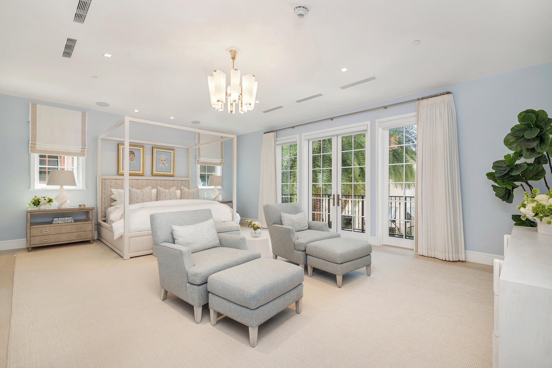 In-Town Palm Beach Residence photo 18