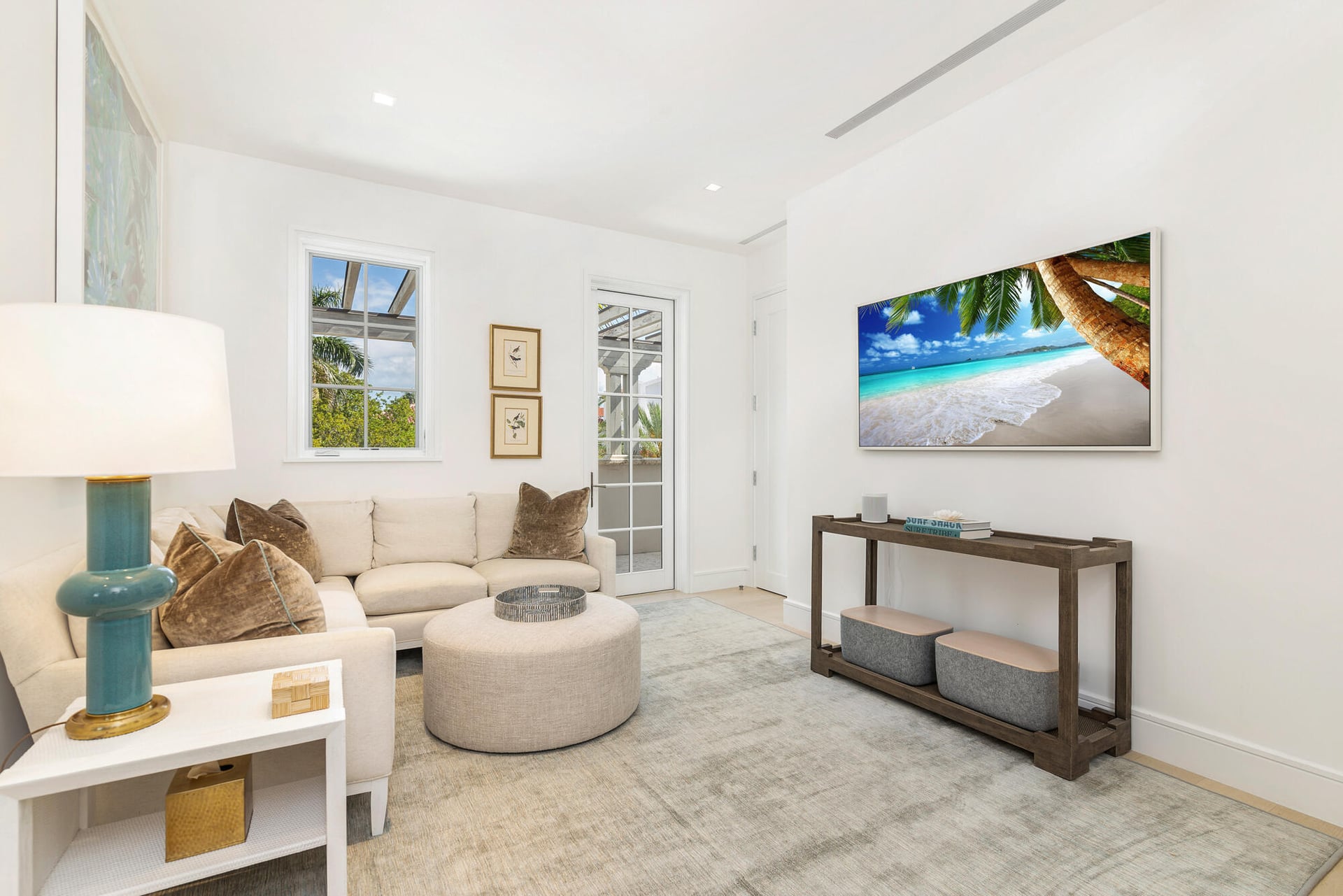 In-Town Palm Beach Residence photo 26