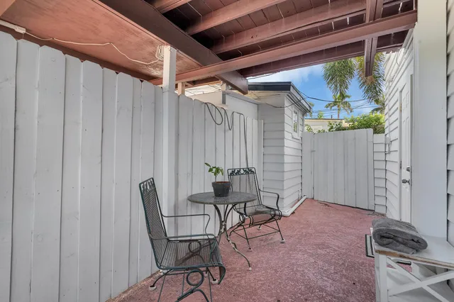 West Palm Beach Residence photo 34