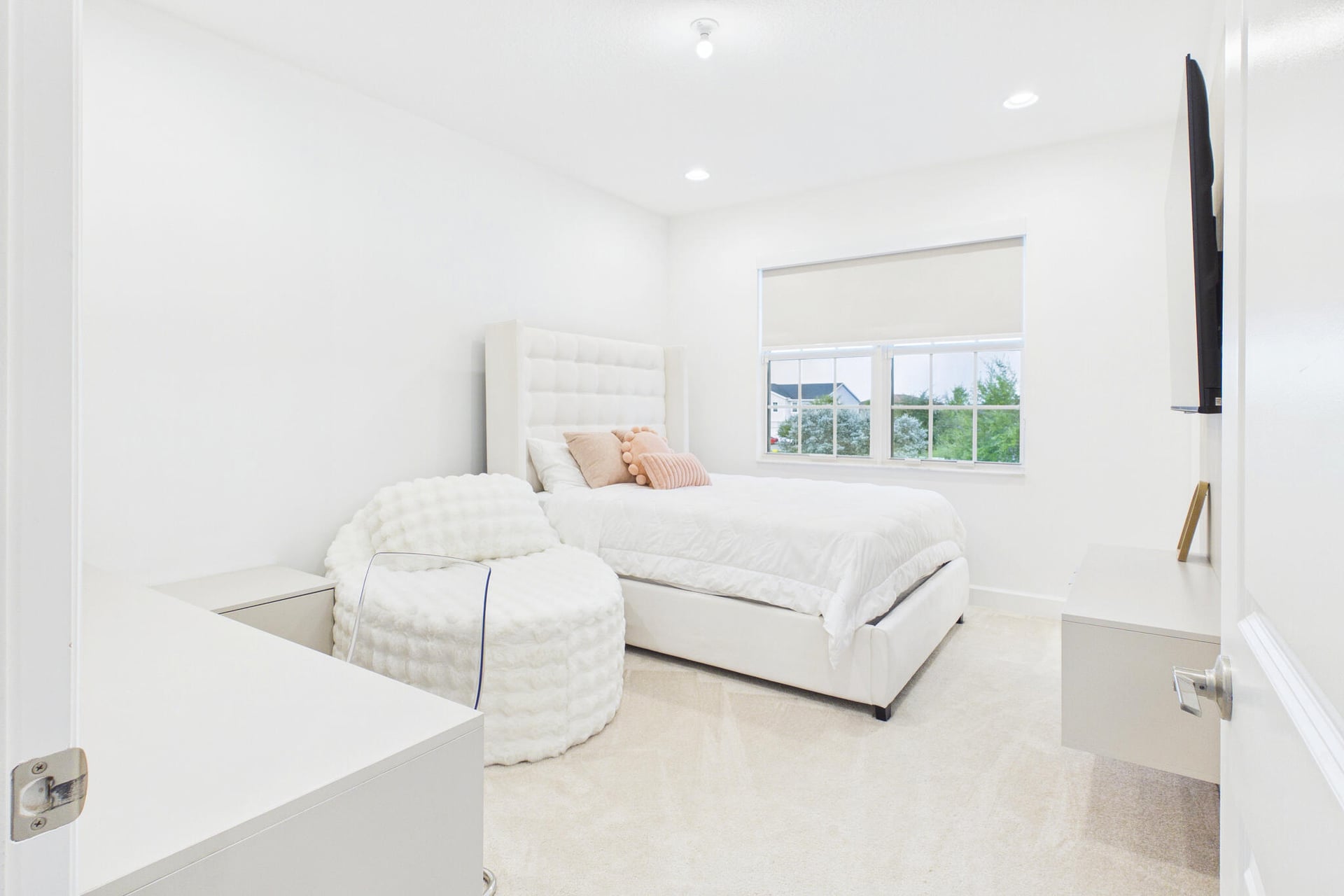  Residence photo 90