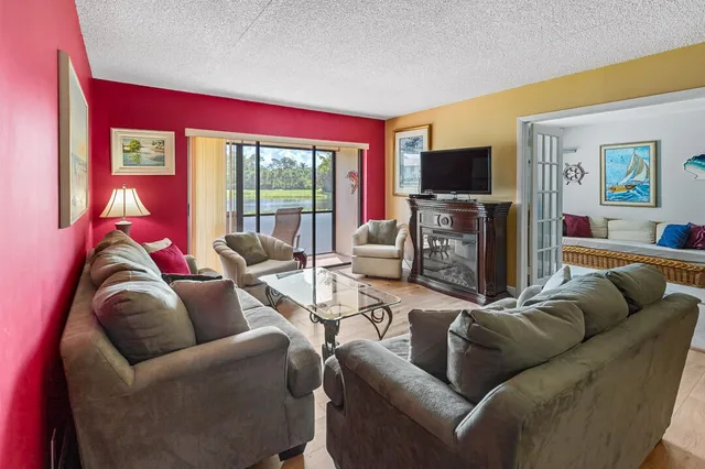  Residence photo 18