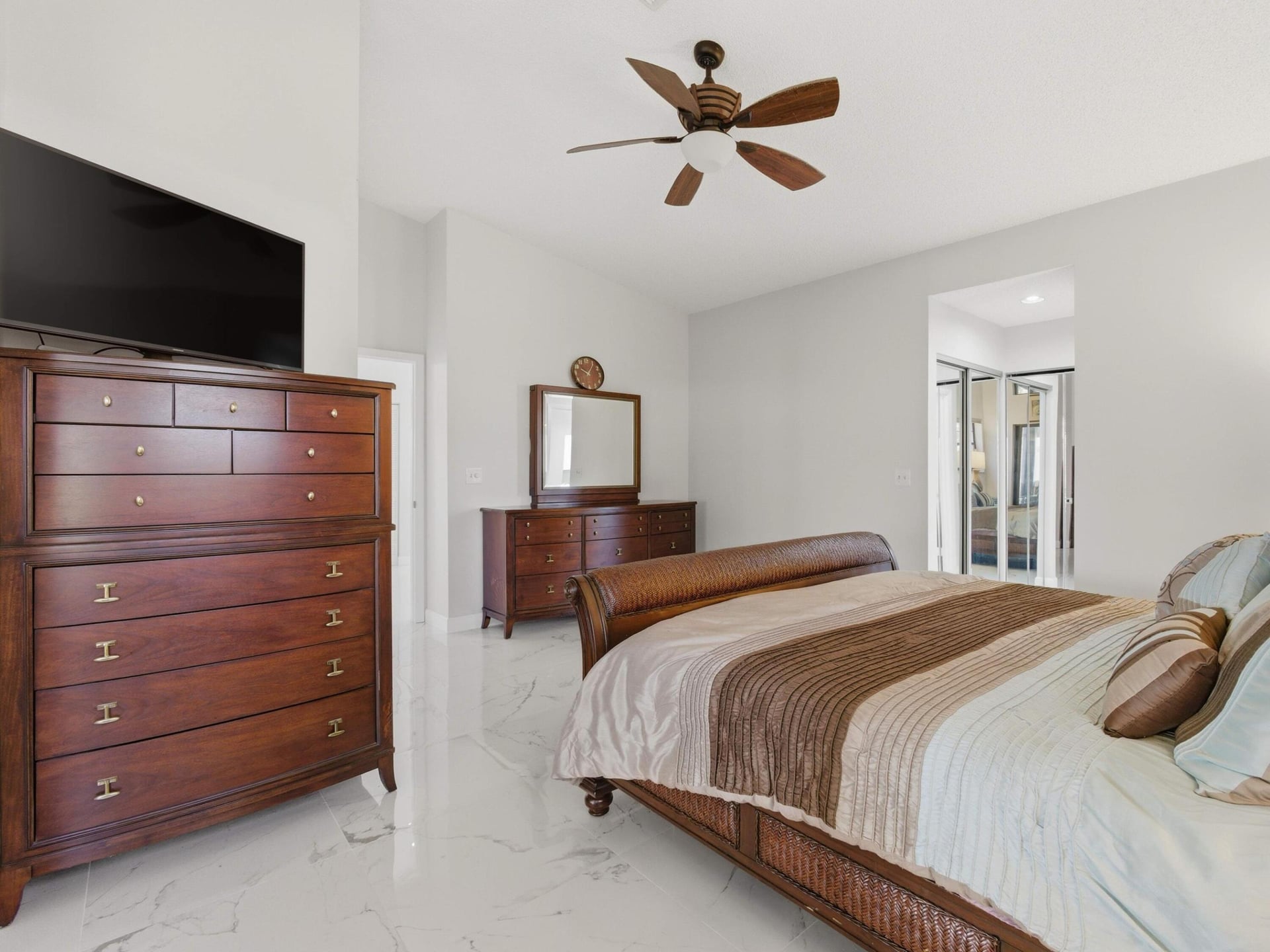 Residence photo 28