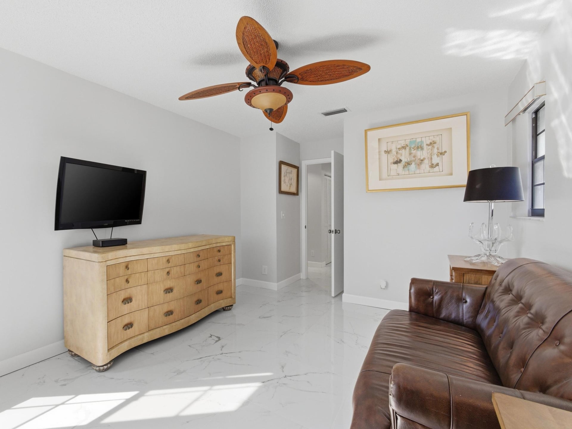Residence photo 65