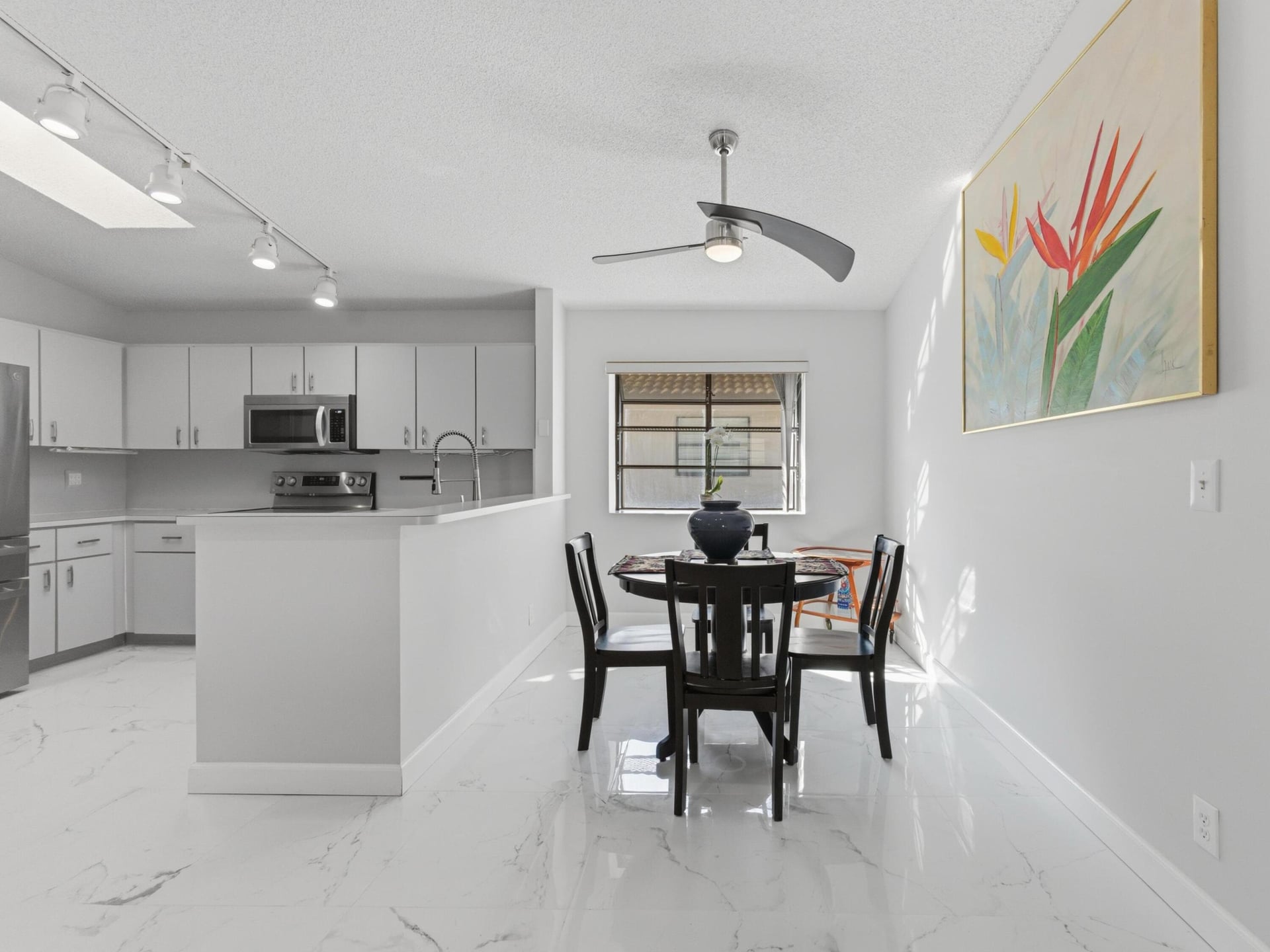 Residence photo 75