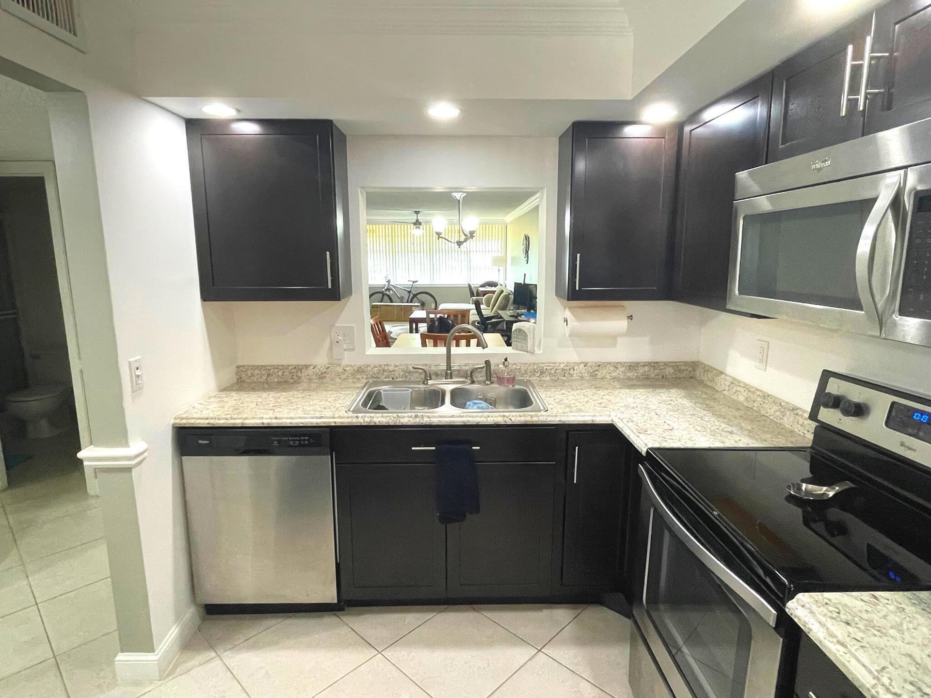  Unit 2070 photo 6